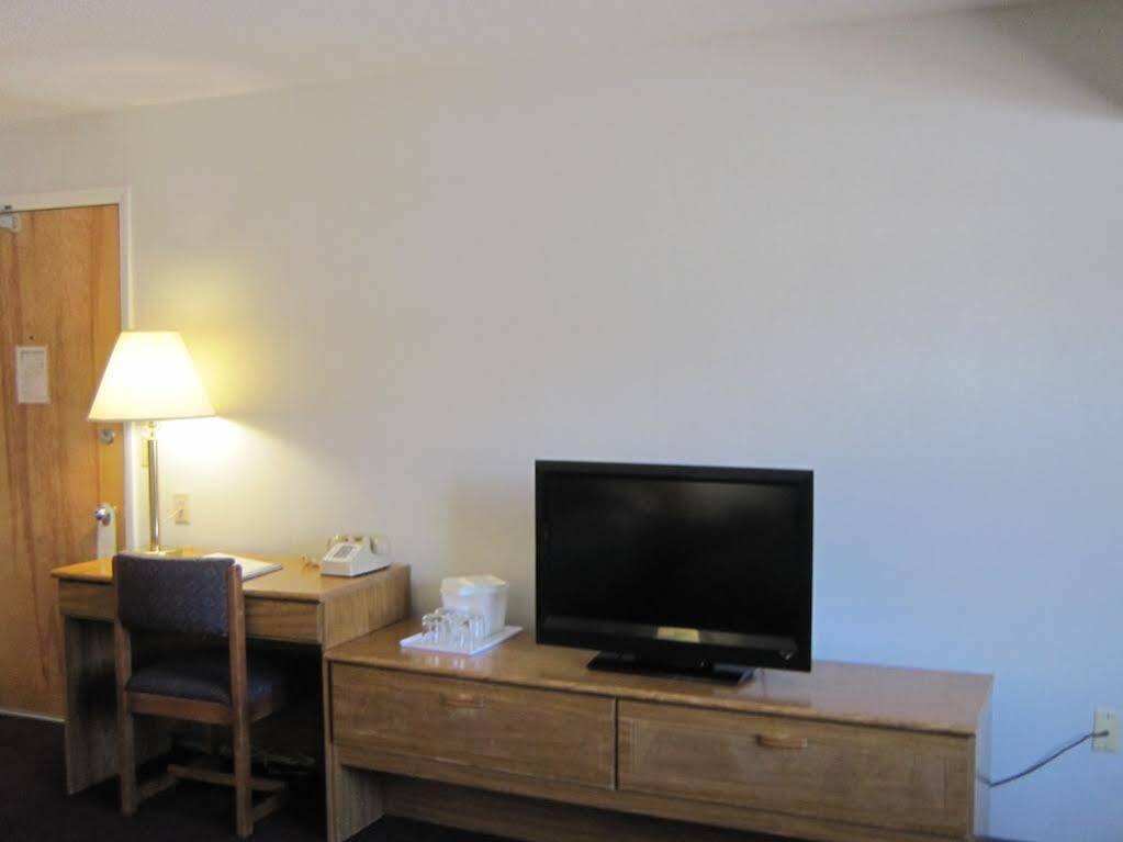Quality Inn & Suites Gorham Esterno foto