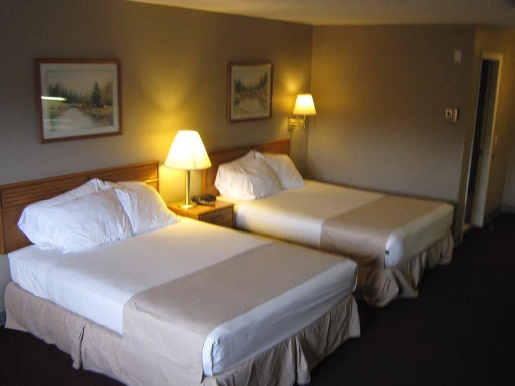 Quality Inn & Suites Gorham Esterno foto
